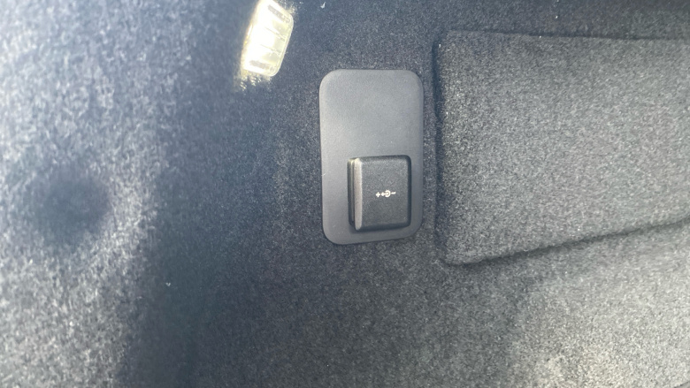 Land Rover Range Rover Evoque 1.5 P270e Edition 5dr Auto Hatchback